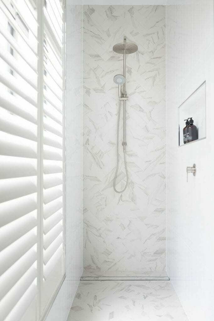Homes by Howe, knock down rebuild, Weetangera, bathroom