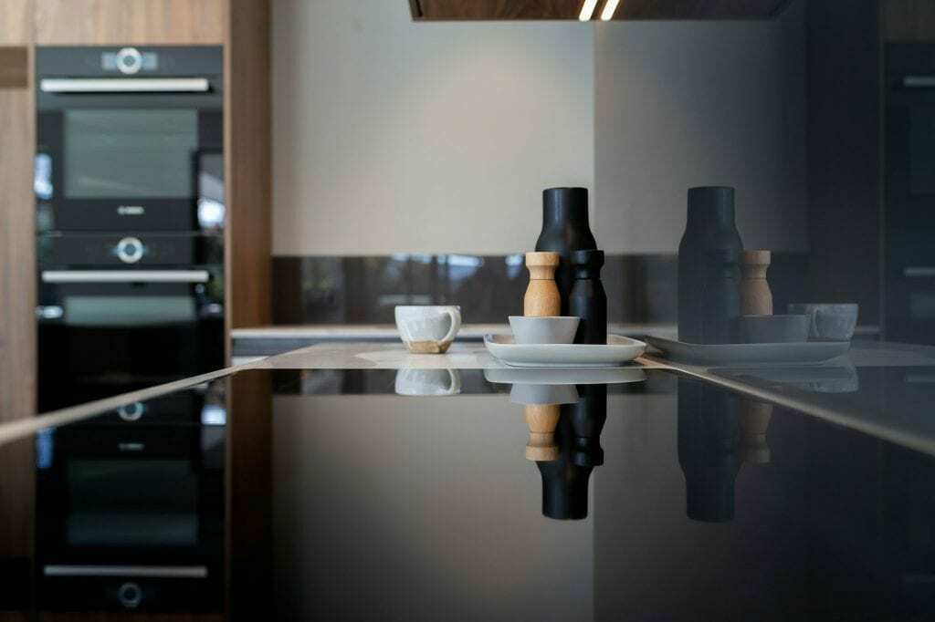 Homes by Howe, knock down rebuild, Watson, kitchen, black benchtop