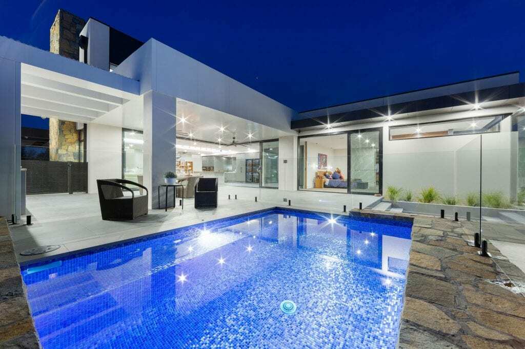 Homes by Howe, knock down rebuild, Griffith, alfresco