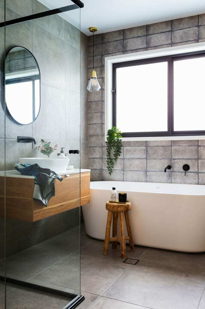 Homes by Howe, new build, Throsby, bathroom, single vanity, bath and shower
