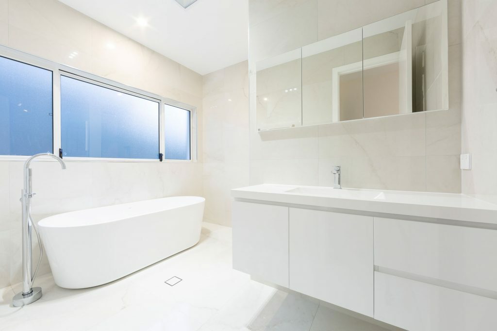 Homes by Howe, knock down rebuild, Deakin, bathroom
